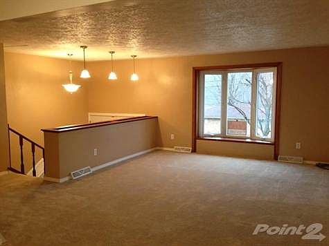 1st image of 714 W Fernwood Dr