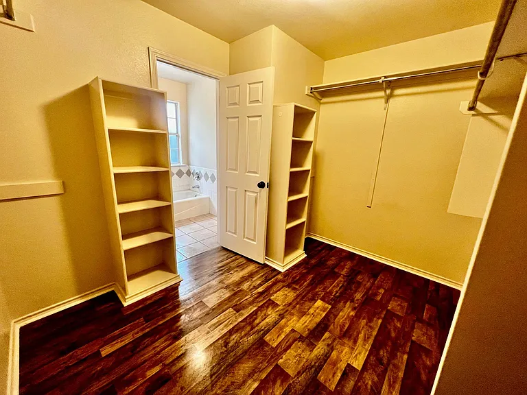 2905 Bluebird Ln — Photo 20