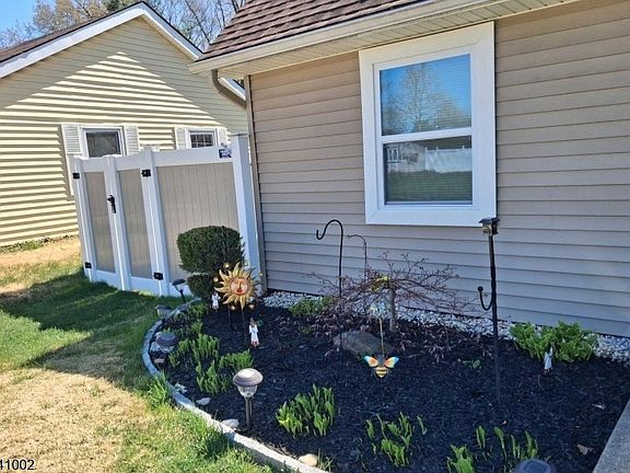 2nd image of 41 Evergreen Dr