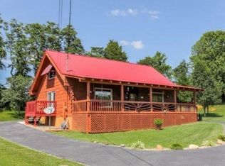 1414 Twin Oaks Rd, Sevierville, TN 37876