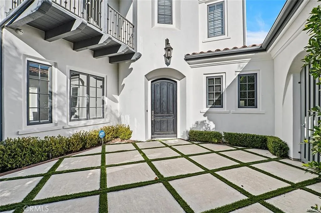 4 bed, 3.5 bath, 3550 sqft, $29,900 — Photo 3