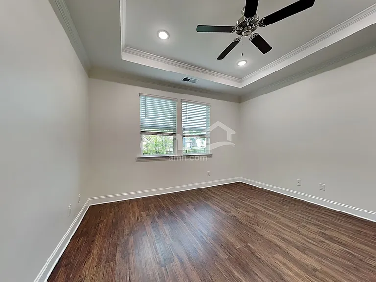 12200 Golden Farm Ln — Photo 16