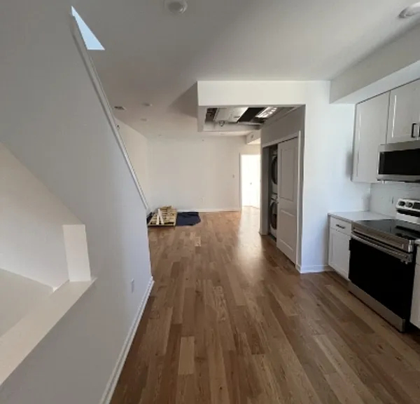 1123 S 20th St #3 — Photo 5