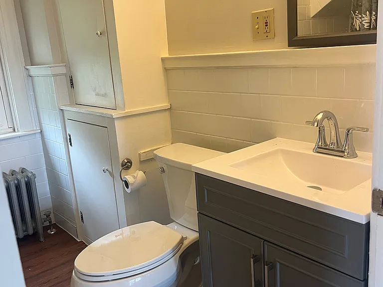 581 Woonasquatucket Ave — Photo 8
