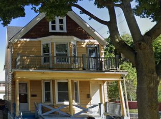 1700 N 28th St #1702, Milwaukee, WI 53208