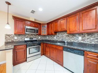 43 Manhattan Ave #2, Jersey City, NJ 07307