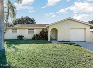 2806 S Fairway Dr, Melbourne, FL 32901