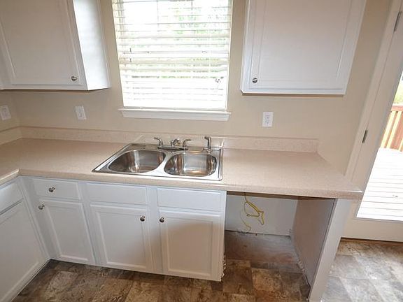 4th image of 4560 Bridle Point Pkwy