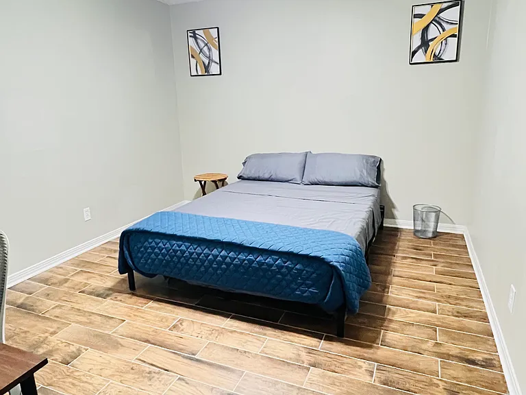 1060 Saint Alban Ave #C — Photo 8