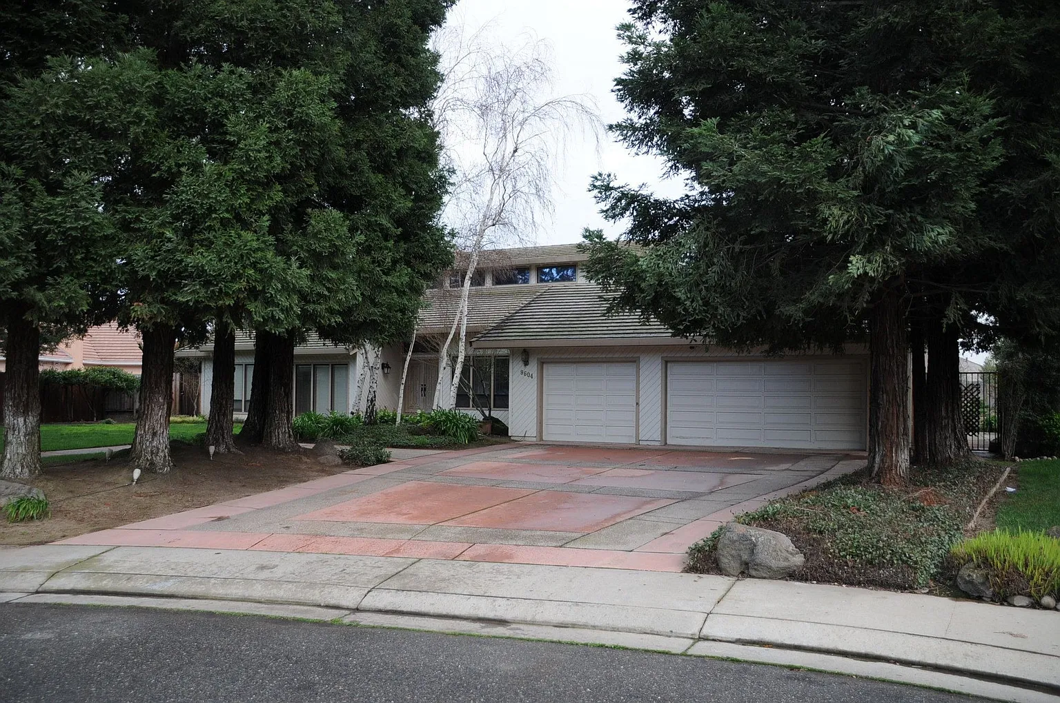 9604 Rams Hill Ct photo 1