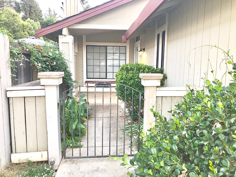 6641 Koster Way — Photo 2