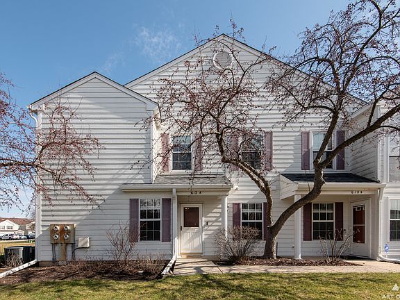 4th image of 612 W Streamwood Blvd #A