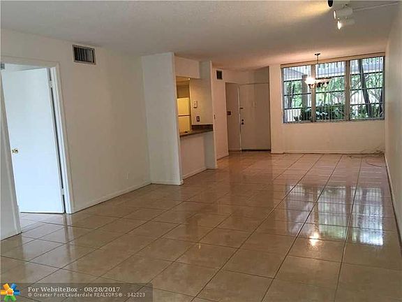 5th image of 7041 Environ Blvd APT 128