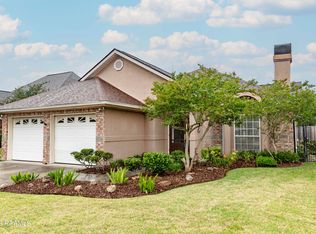 141 Kingspointe Cir, Lafayette, LA 70508