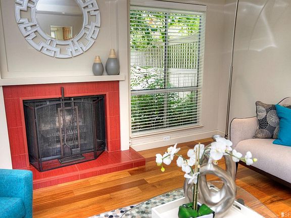 3rd image of 19415 Vineyard Ln