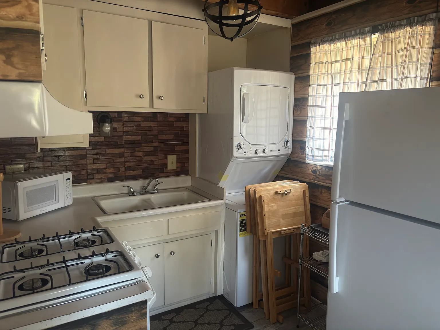 1 bed, 576 sqft, $1,550 — Photo 4