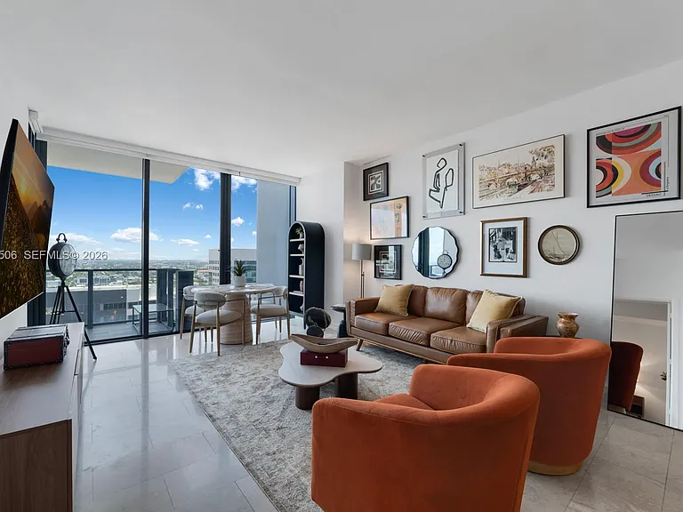 88 SW 7th St #2406 — Photo 5