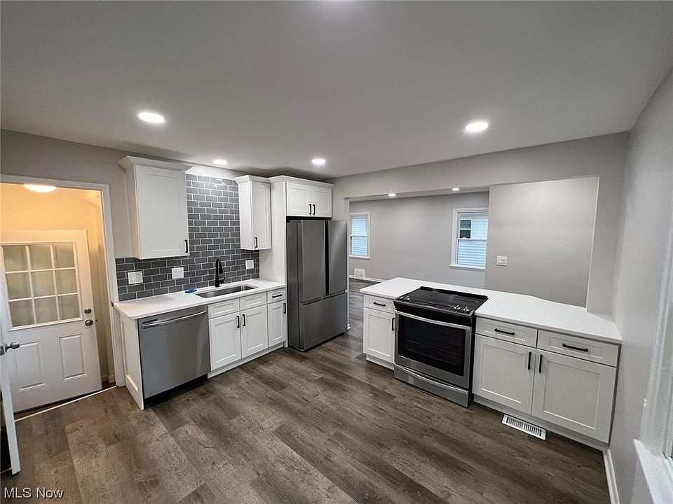 1212 Hillsdale Ave, Parma, OH 44134 Zillow