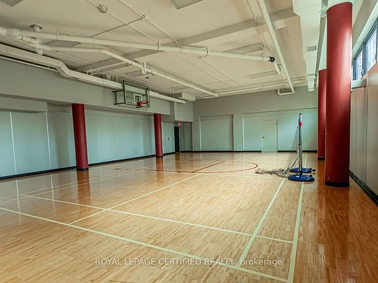 19 Grand Trunk Cres #2915 — Photo 20