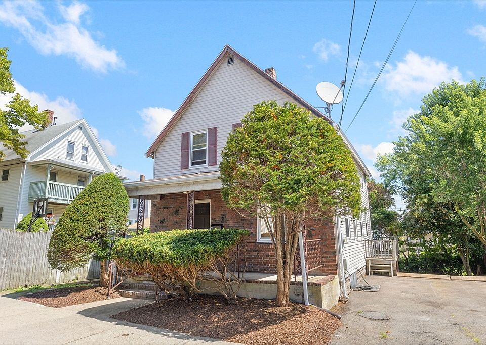 1st image of 10 Revere St