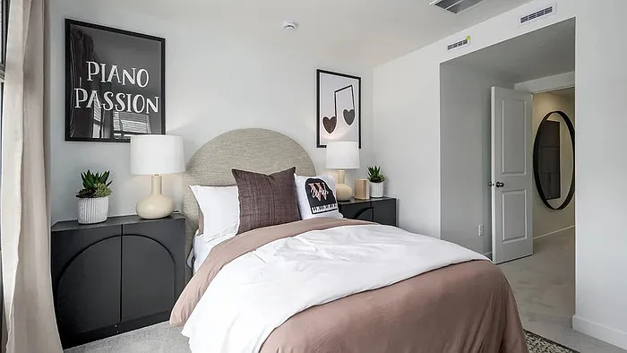 1514 W Bright Eyes Ln — Photo 11