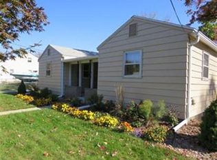 111 Casino Ave, Chicopee, MA 01013