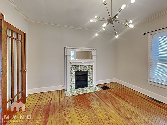 4th image of 215 Wilson Ave
