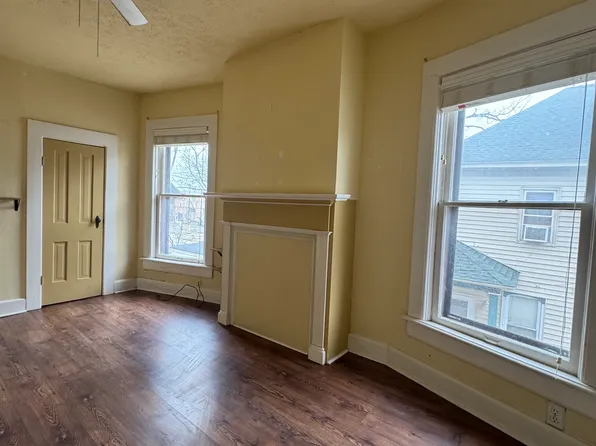 429 W Lasalle Ave #4, South Bend, IN 46601