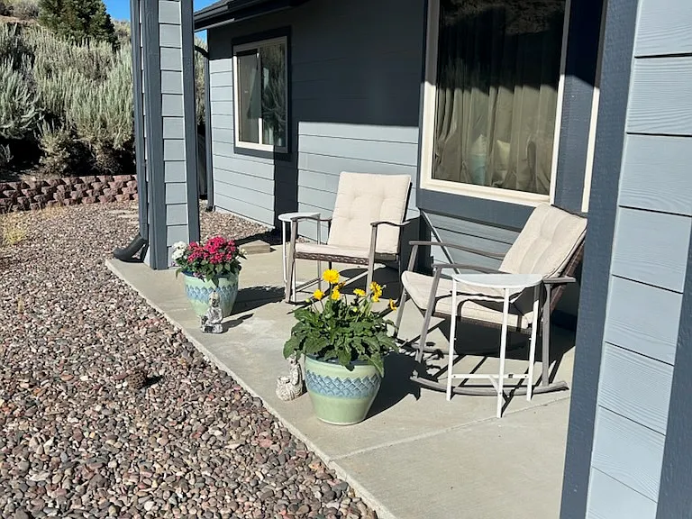 Stirrup Way — Photo 1