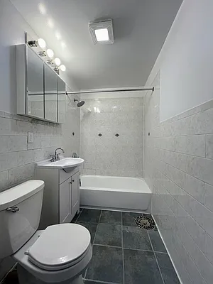 Rented by Outlive | media 12