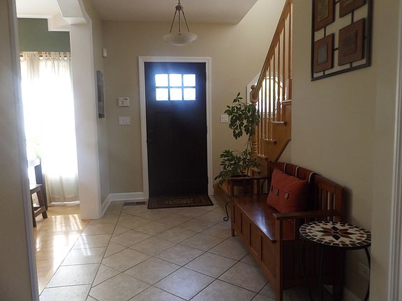 2nd image of 909 N Douglas Ave