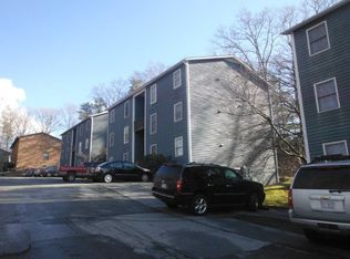 133 Woodpecker Ln APT 17, Boone, NC 28607