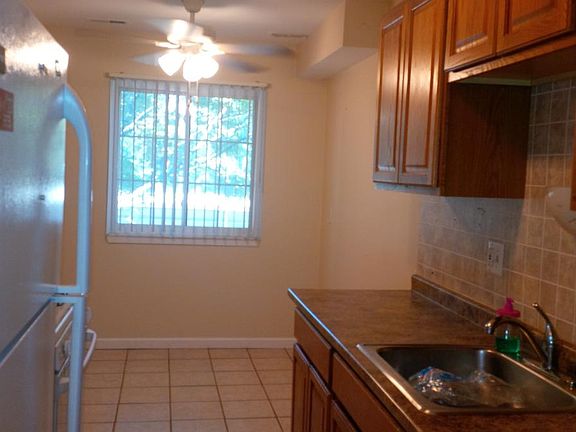 3rd image of 45270 Keding St Floor 2