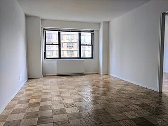 Rented by Hecht Group