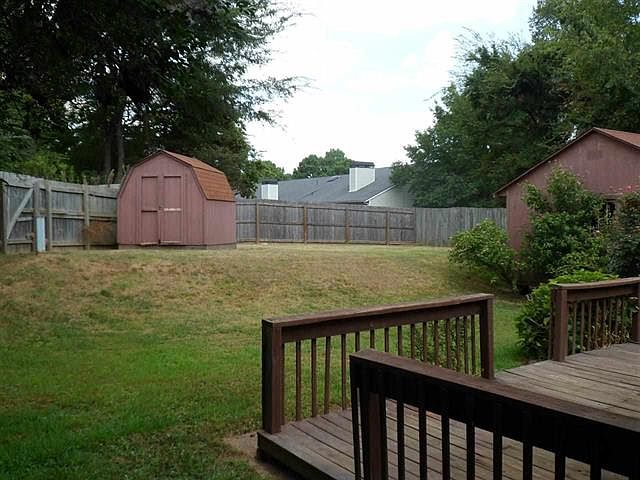 1st image of 8058 Kerry Dr