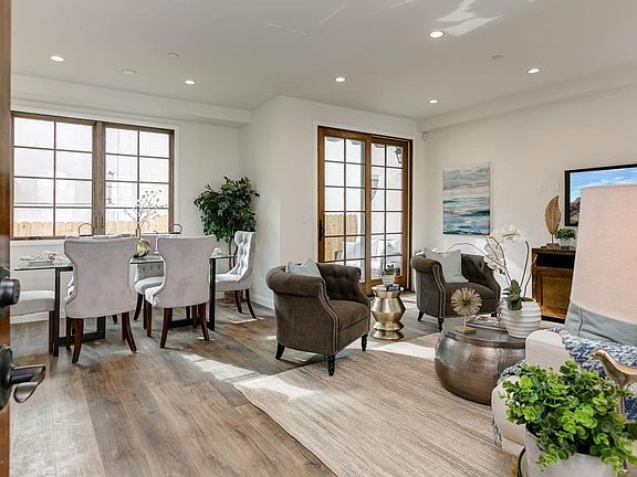 4th image of 388 S Los Robles Ave #106