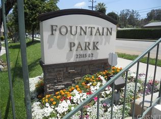 22109 Oxnard St, Woodland Hills, CA 91367