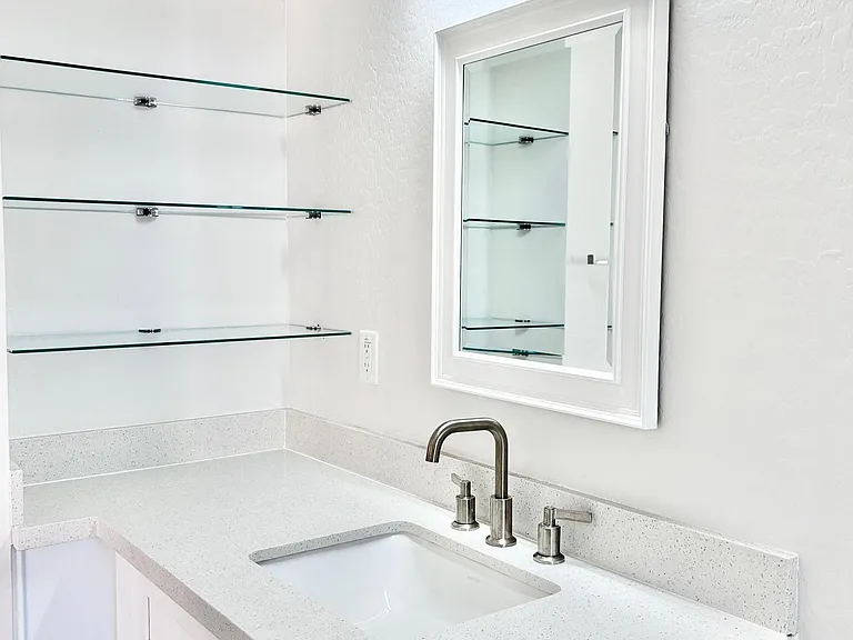 70 E Mitchell Dr #202 — Photo 22