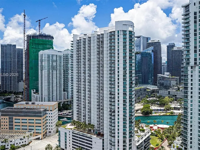 350 S Miami Ave #2108 — Photo 18