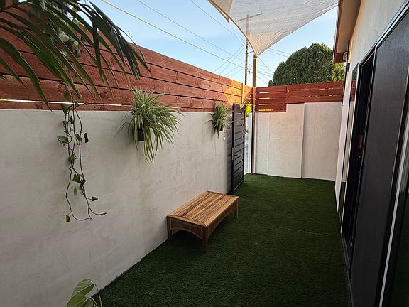 2nd image of 6636 Fulton Ave #6632