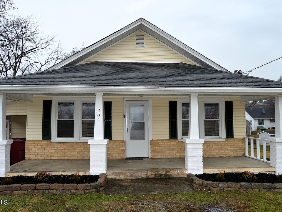 1st image of 203 S North St
