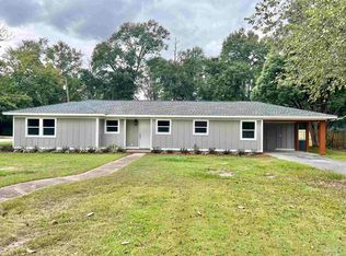 618 S Carney St, Atmore, AL 36502