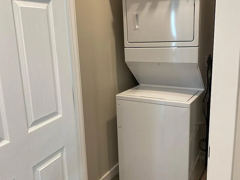 2201 N Garrett Ave #204 — Photo 12