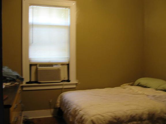5th image of 1658 Howard Ave