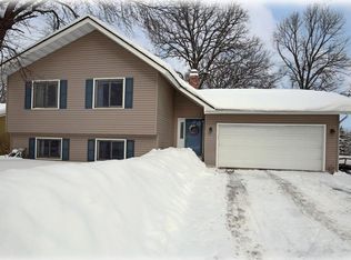 11900 64th Ave N, Maple Grove, MN 55369