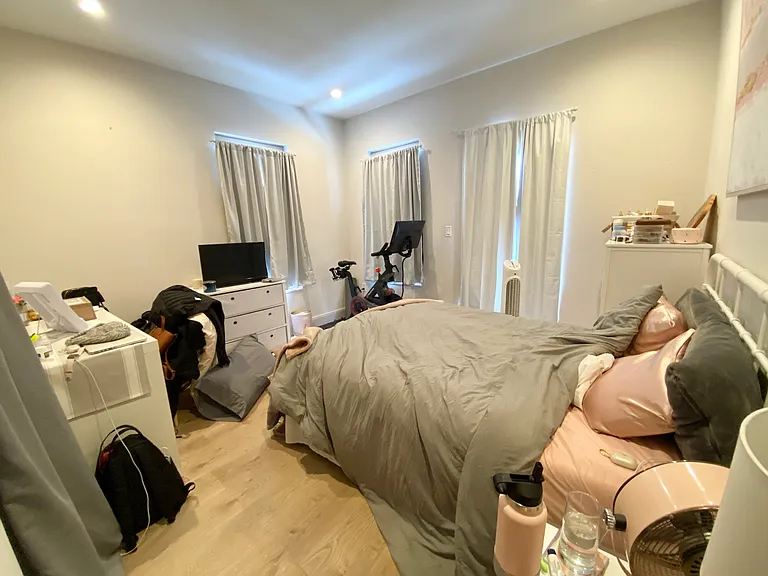 118 Buttonwood St #1L — Photo 3