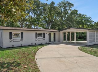 1310 Lee Ct, Leesburg, FL 34748