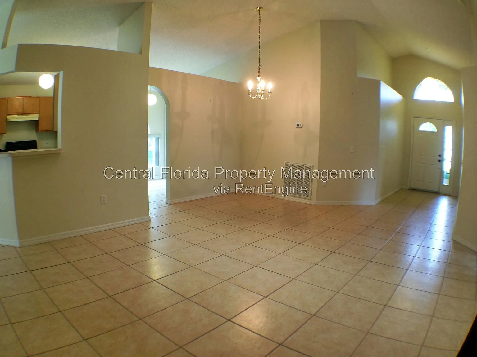 4 bed, 2.0 bath, 1815 sqft, $2,275 — Photo 4