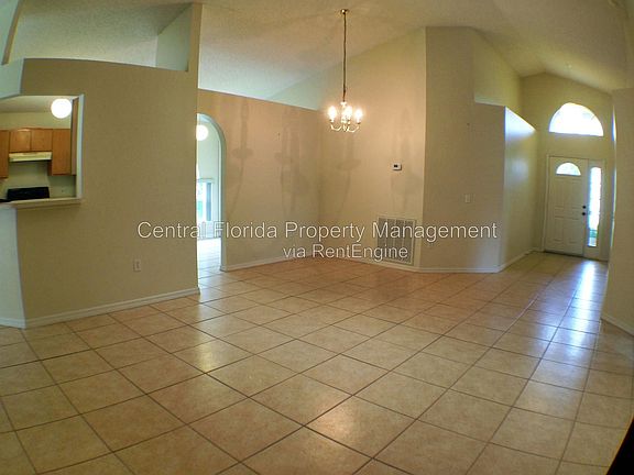 4th image of 3842 Stonefield Dr