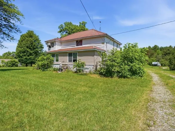 10332 Dodge Rd, Montrose, MI 48457